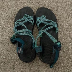 Chacos Size 11